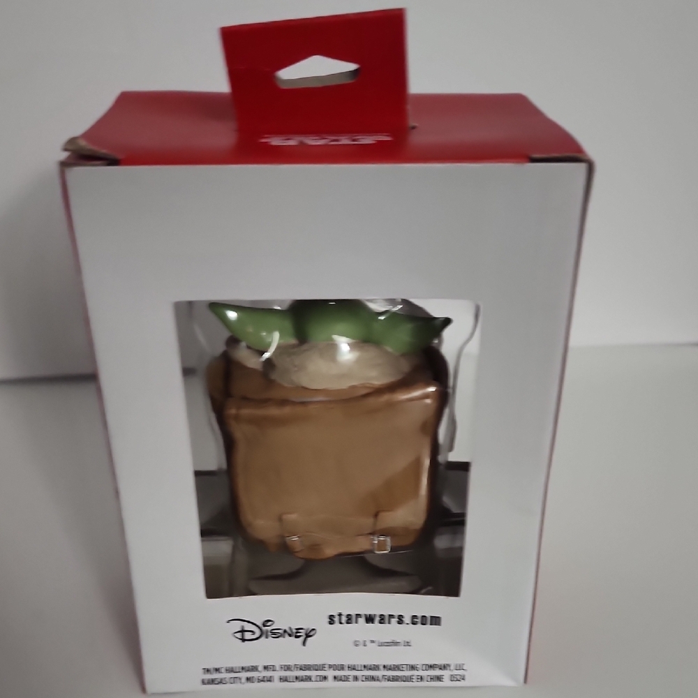 Hallmark Mandalorian Grogu Ornament in Tan Pouch - Picture 4 of 7
